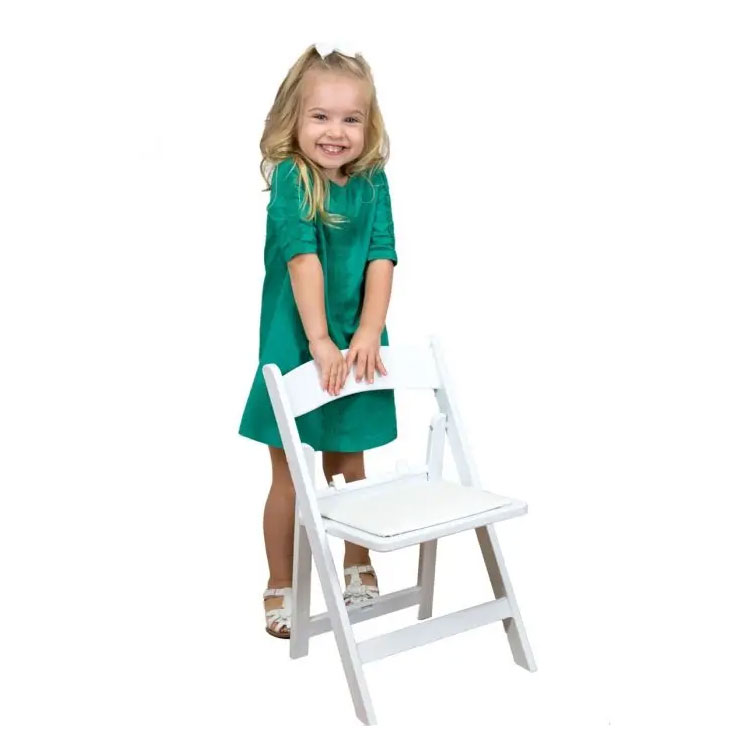 kid resin chair